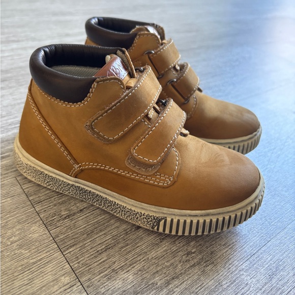 Brown Ciciban Shoes with Velcro Straps - Picture 8 of 8